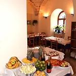 فندق Adria باري