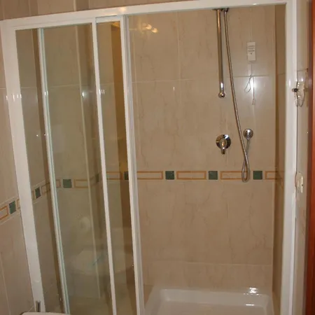 Adria Hotell