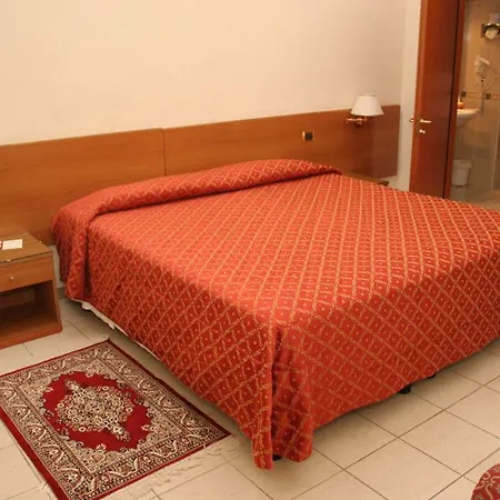 Adria Hotell Bari
