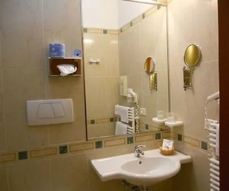 Adria Hotell Bari